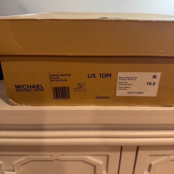 MICHAEL KORS Cassia Leather & Nylon Snow Boot Bootie, Admiral Blue size 10 - Picture 10 of 10